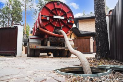 Septic Tank Pumping Truck